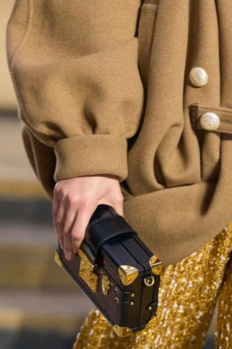 About Time: Louis Vuitton Fall/Winter 2022 Runway - PurseBop