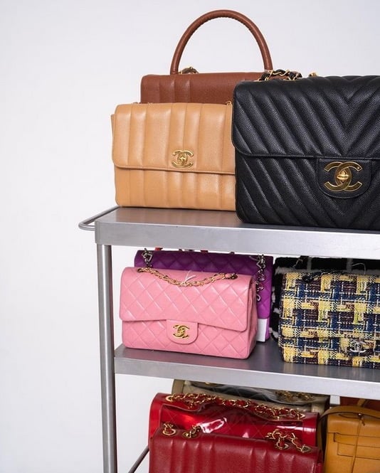 Why We Love the 21K Chanel Mini So Much - PurseBop