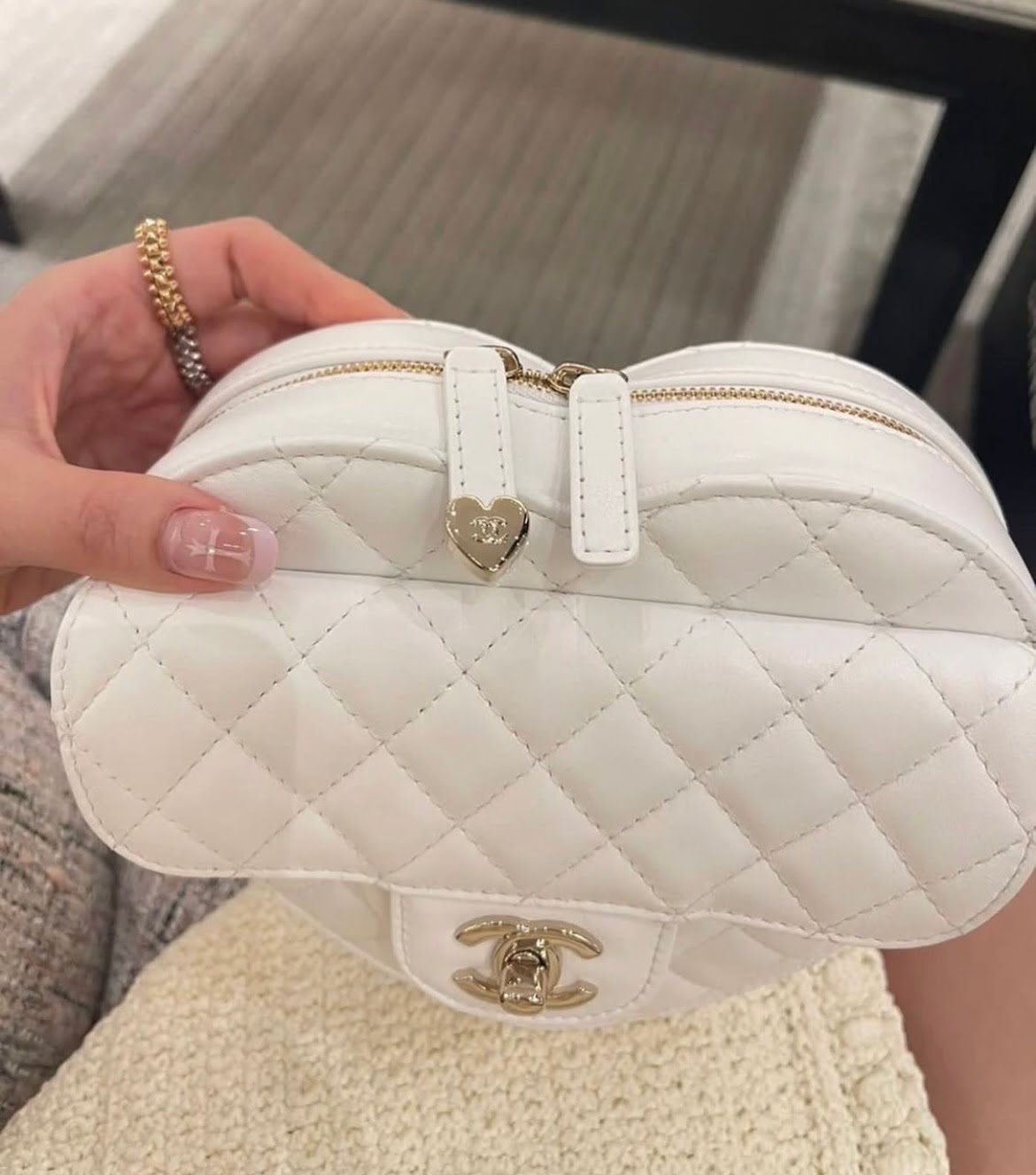 Chanel CC In Love Heart Bag Reference Guide ❤ – Bagaholic