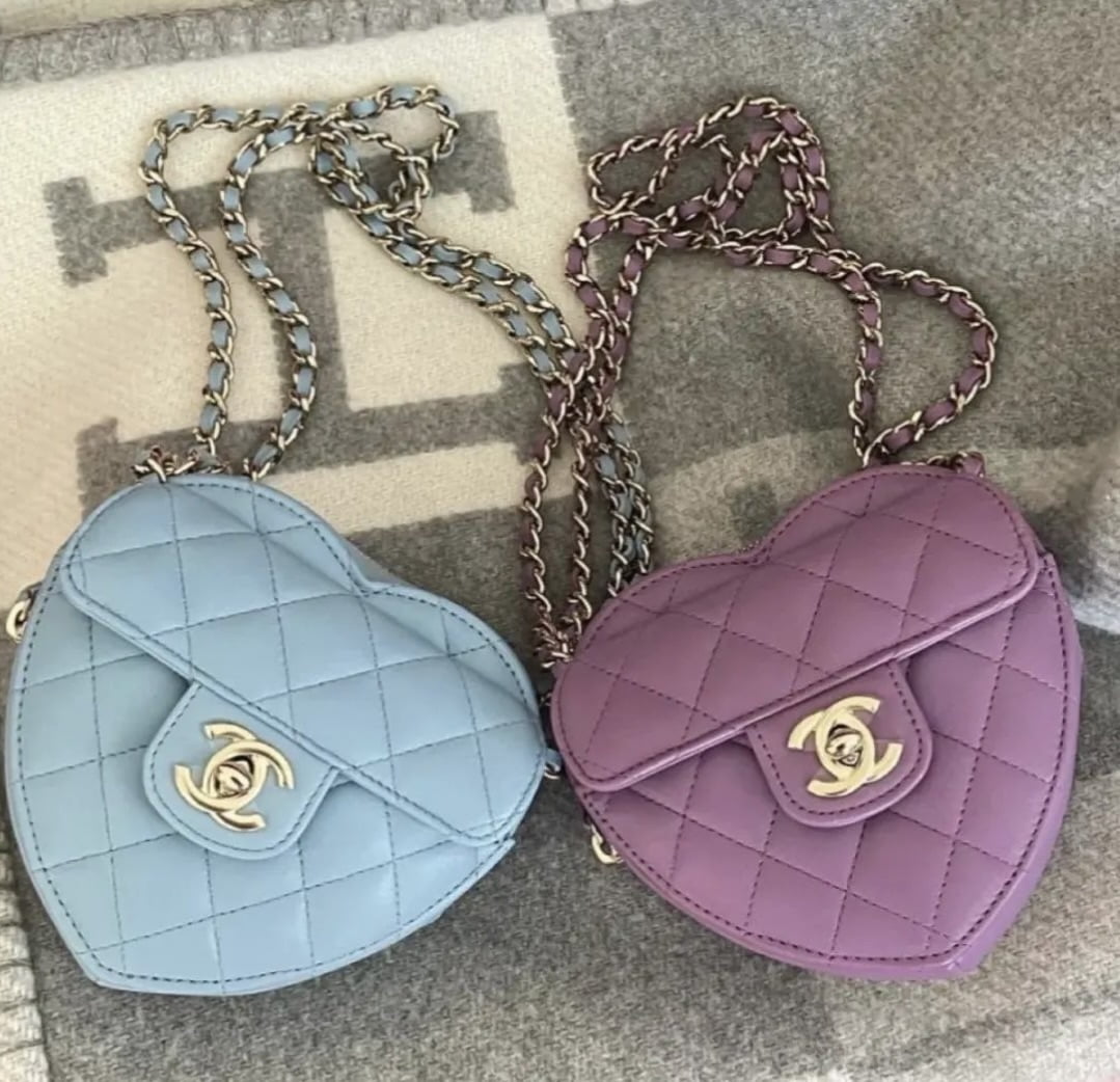 jennie chanel bag purple