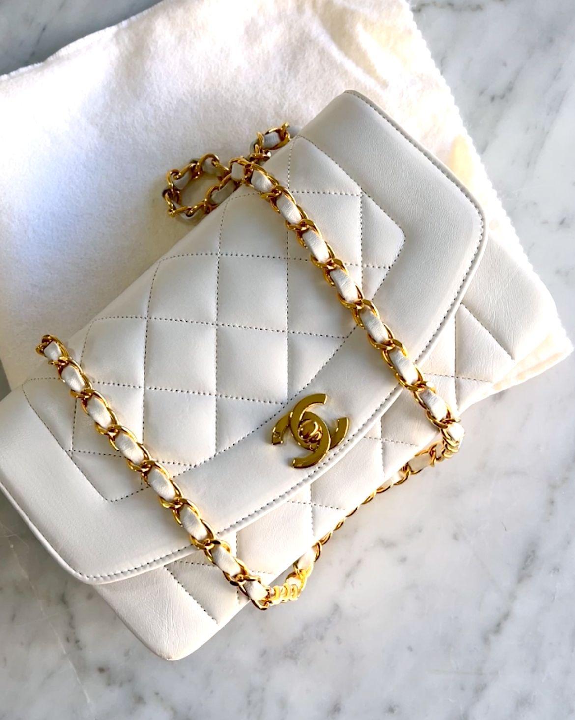 Vintage Chanel vs. New - Why Vintage Chanel is Having a Moment – Sellier