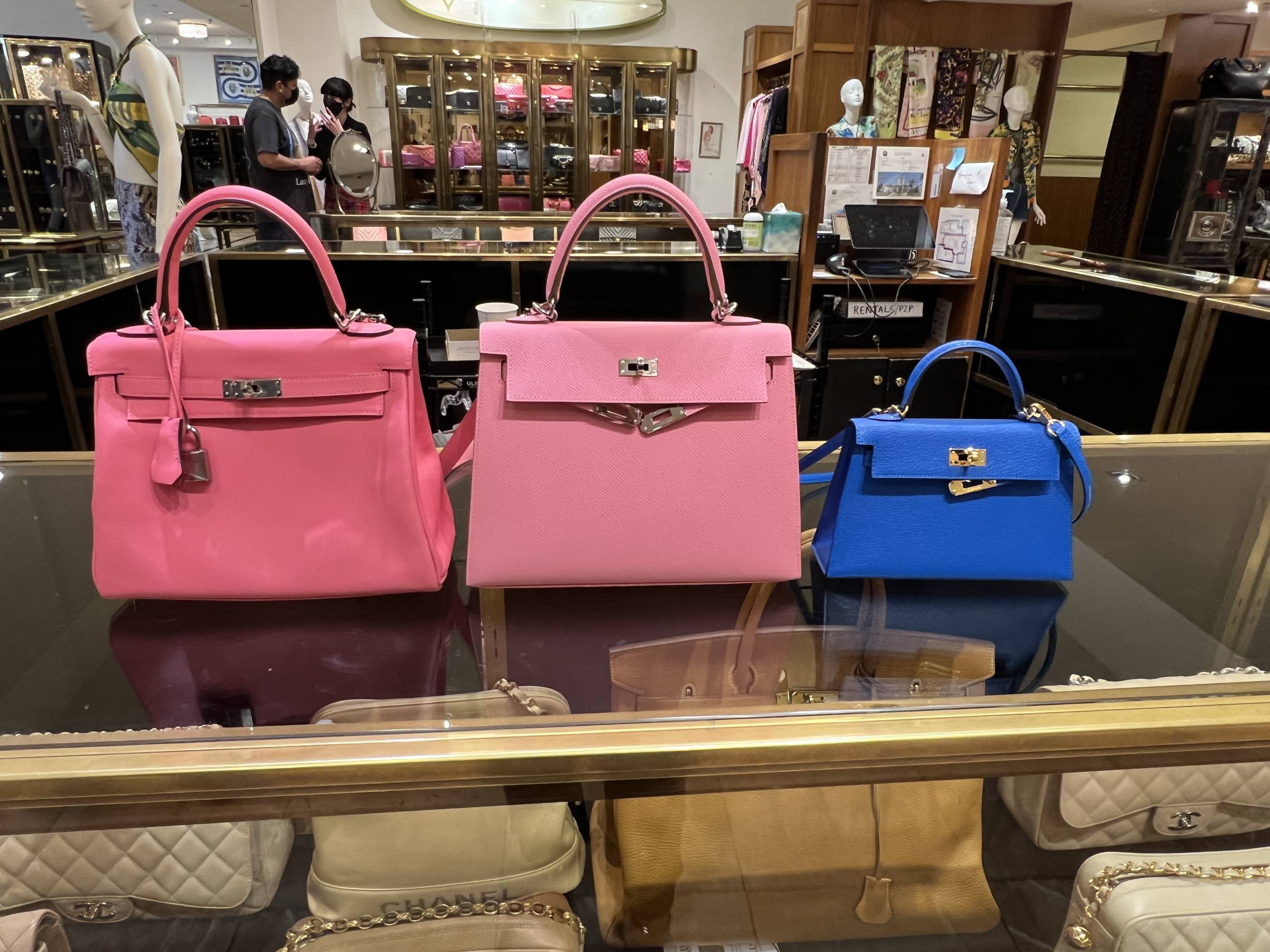 The Hermès Kelly 20 is Hot (Again) - PurseBop