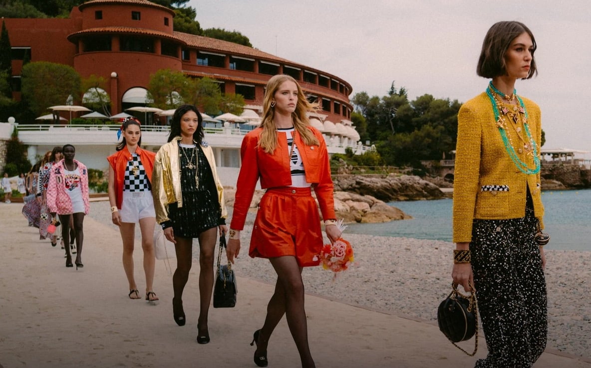 Monte Carlo Magic: A Look at Chanel's 2023 Cruise Collection 