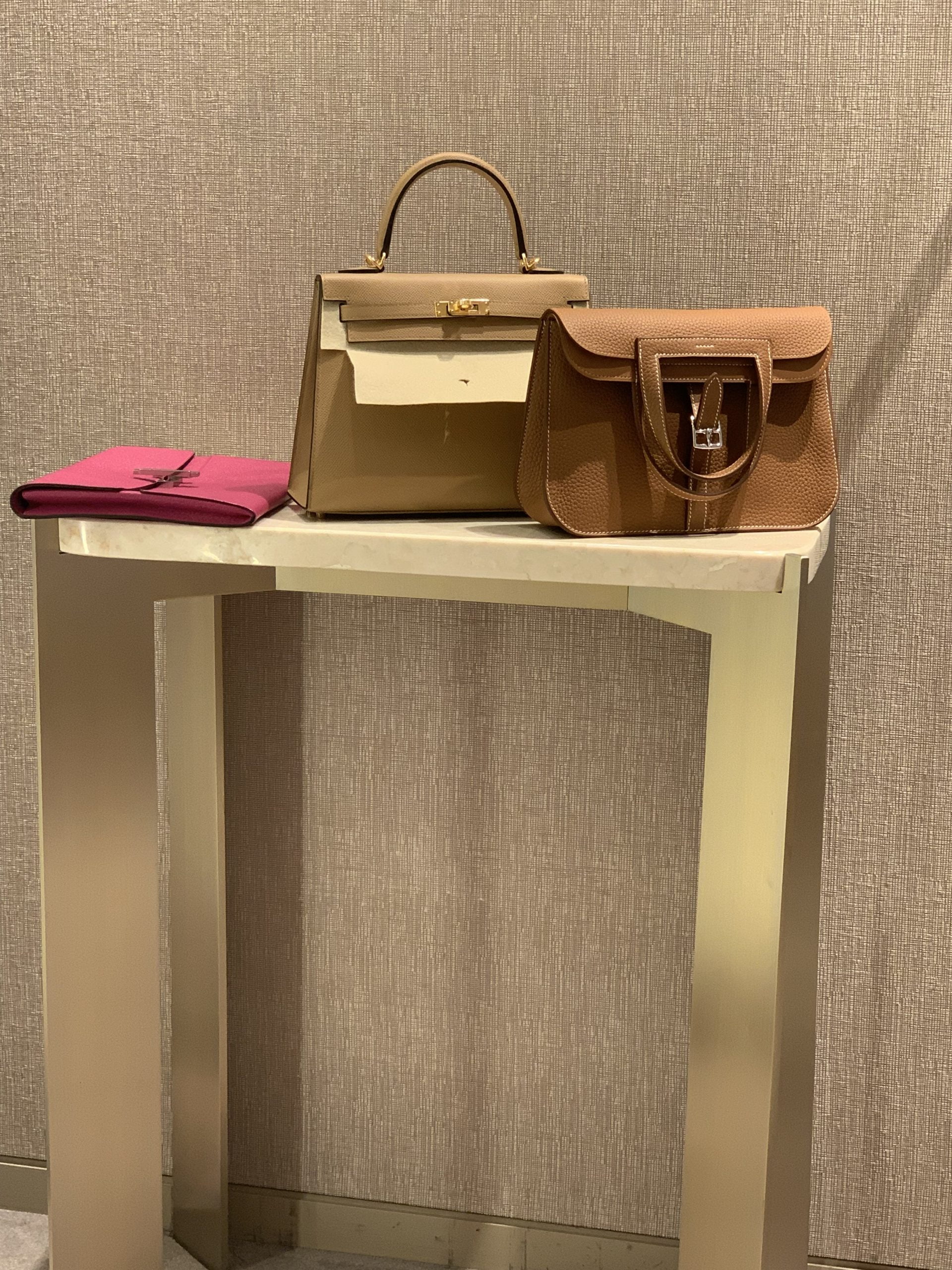 What Should I Wear When Shopping at Hermès FSH? - PurseBop