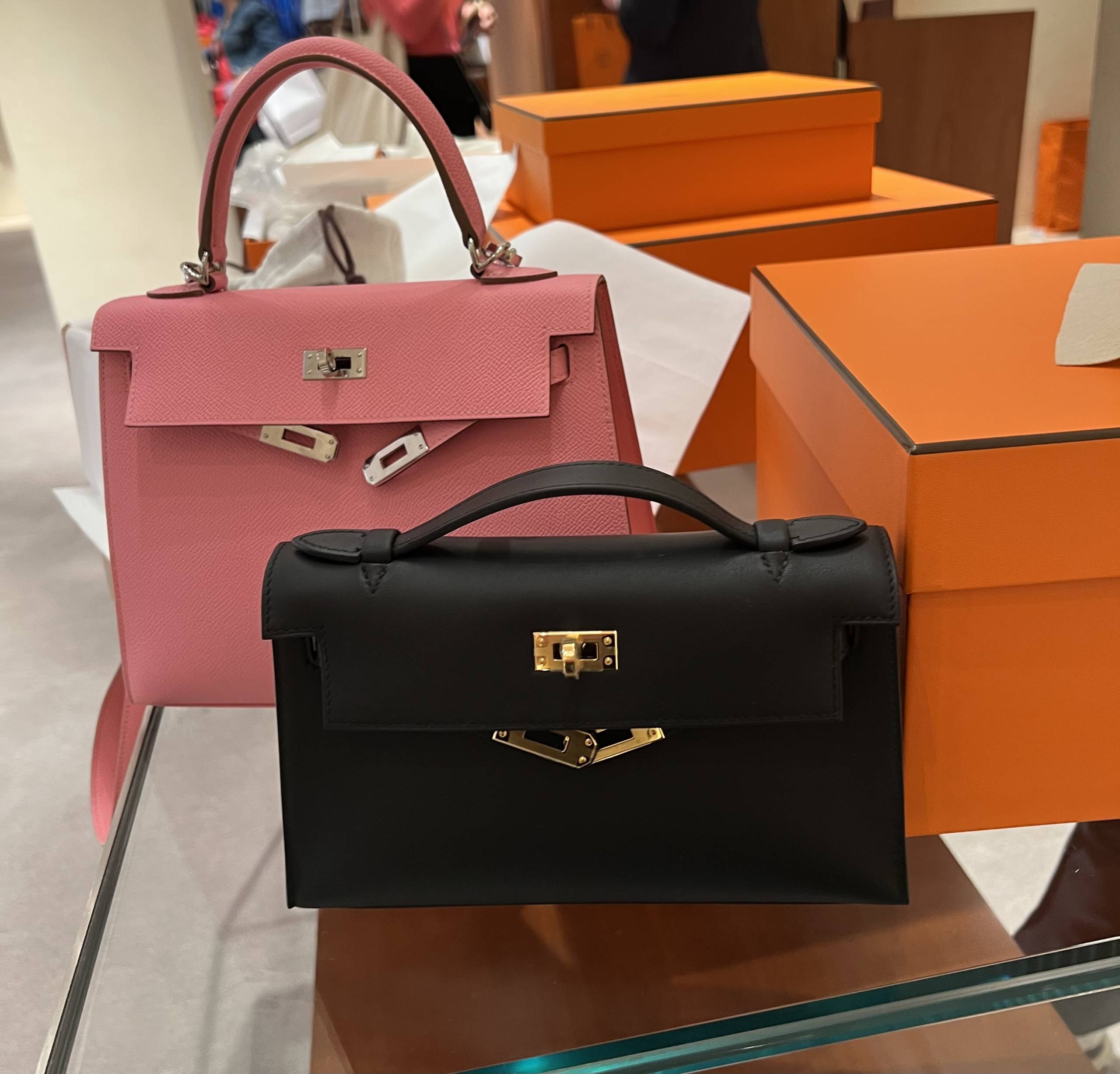 What Is the Best Time of Year to Visit Paris to Score A Birkin or Kelly? -  PurseBop