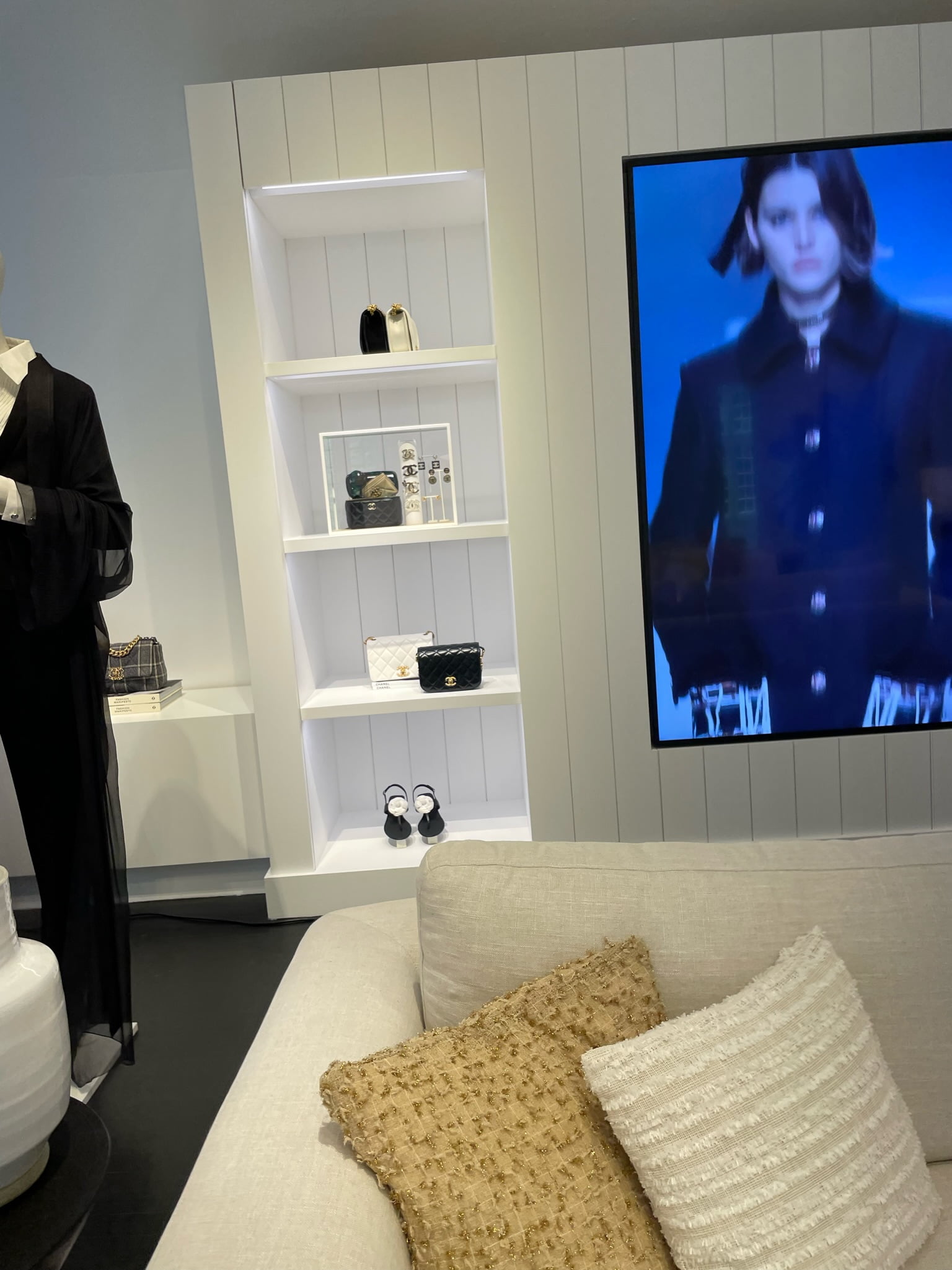 An Exclusive Look Inside Chanel's New Hamptons Popup Boutique | PurseBop