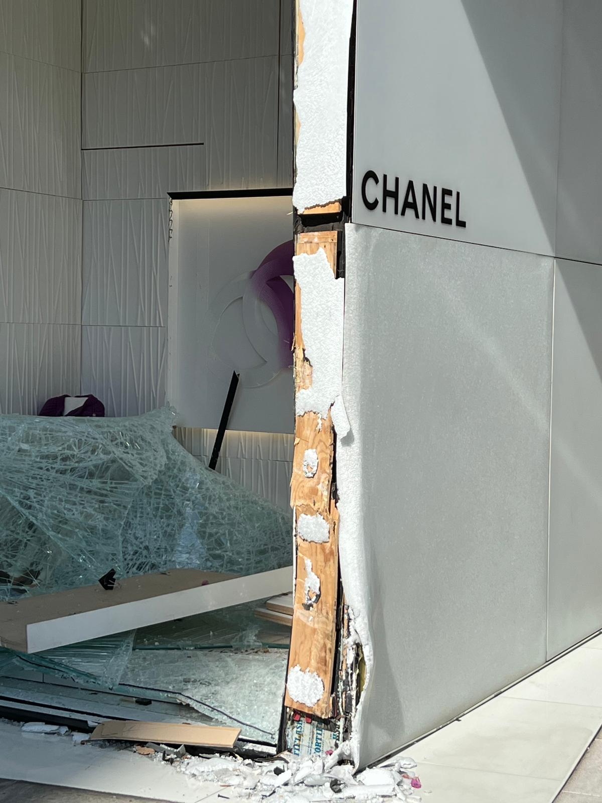 Burglars Swarm Chanel Storefront in Beverly Grove – NBC Los Angeles