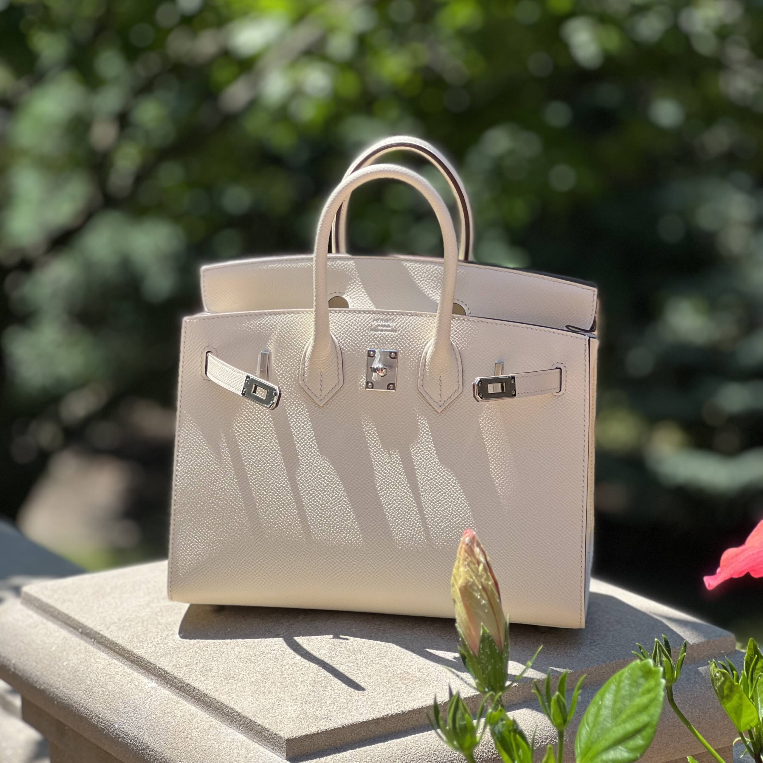 hermes craie vs white