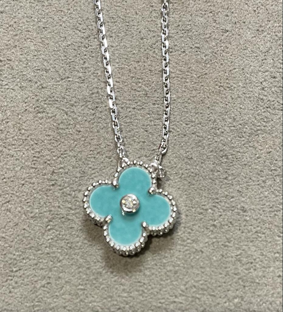 Breaking News on the Van Cleef Arpels 2024 Holiday Pendant PurseBop