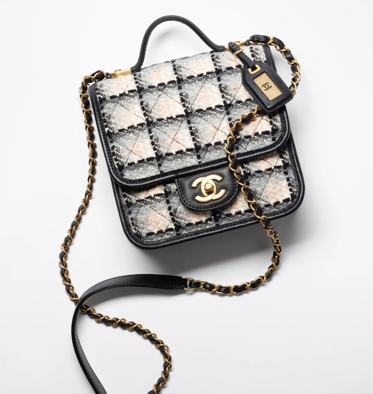 Bags, Bags, & More Bags on the Chanel Fall/Winter 2022 Runway