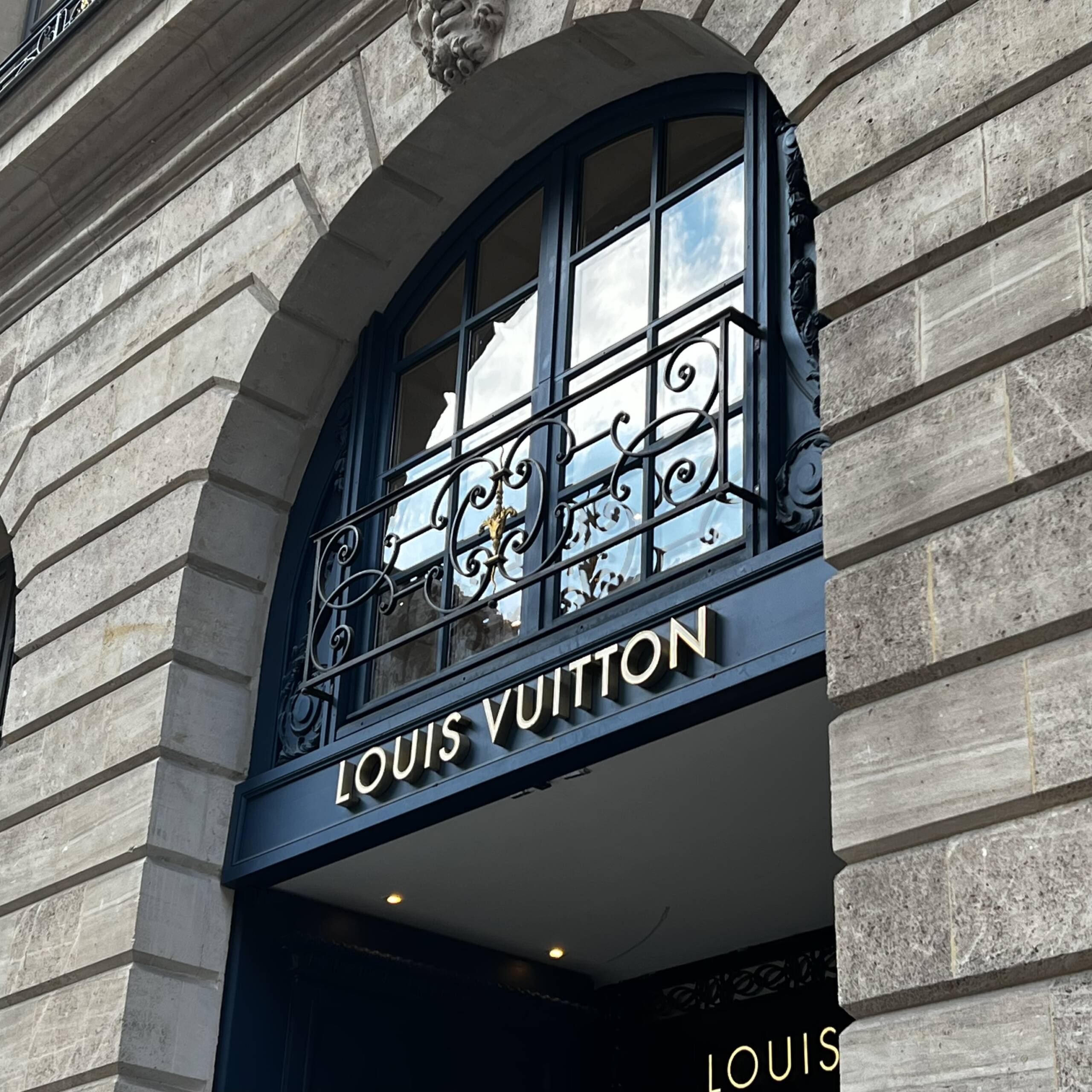 What inflation? People can't stop buying Louis Vuitton bags