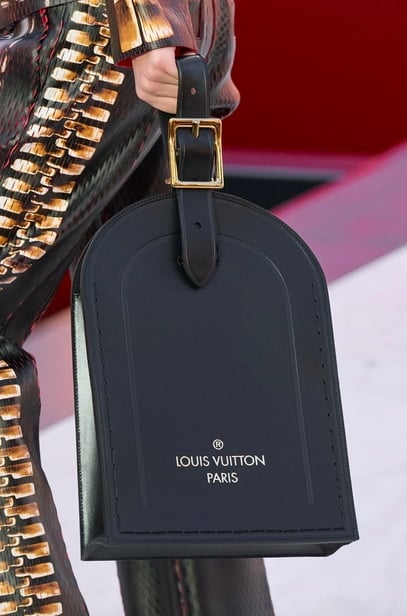 Oversized Zips and Purses At Louis Vuitton Spring/Summer 2023