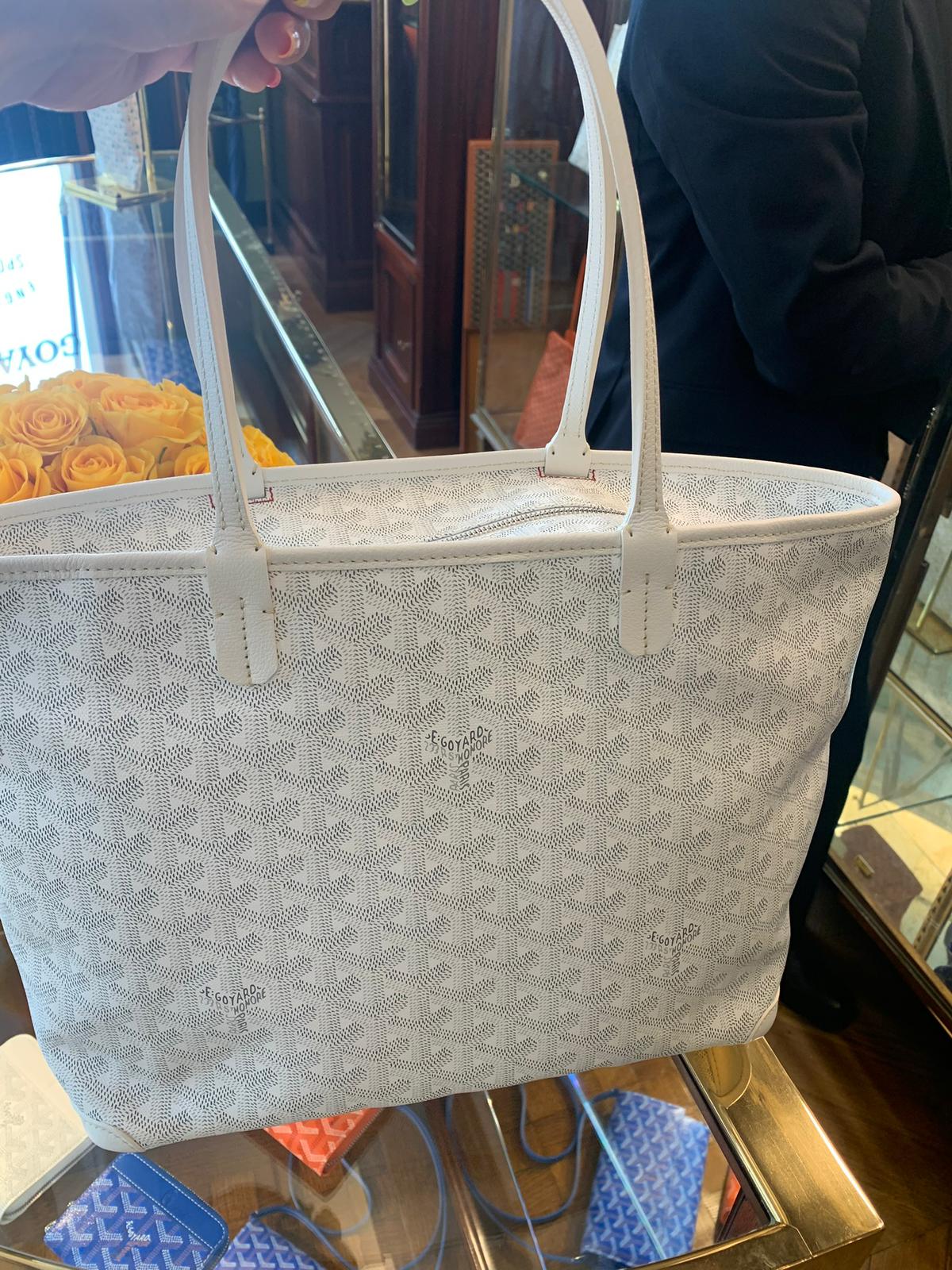 Goyard St Louis Red Tote Bag PM – LuxuryPromise