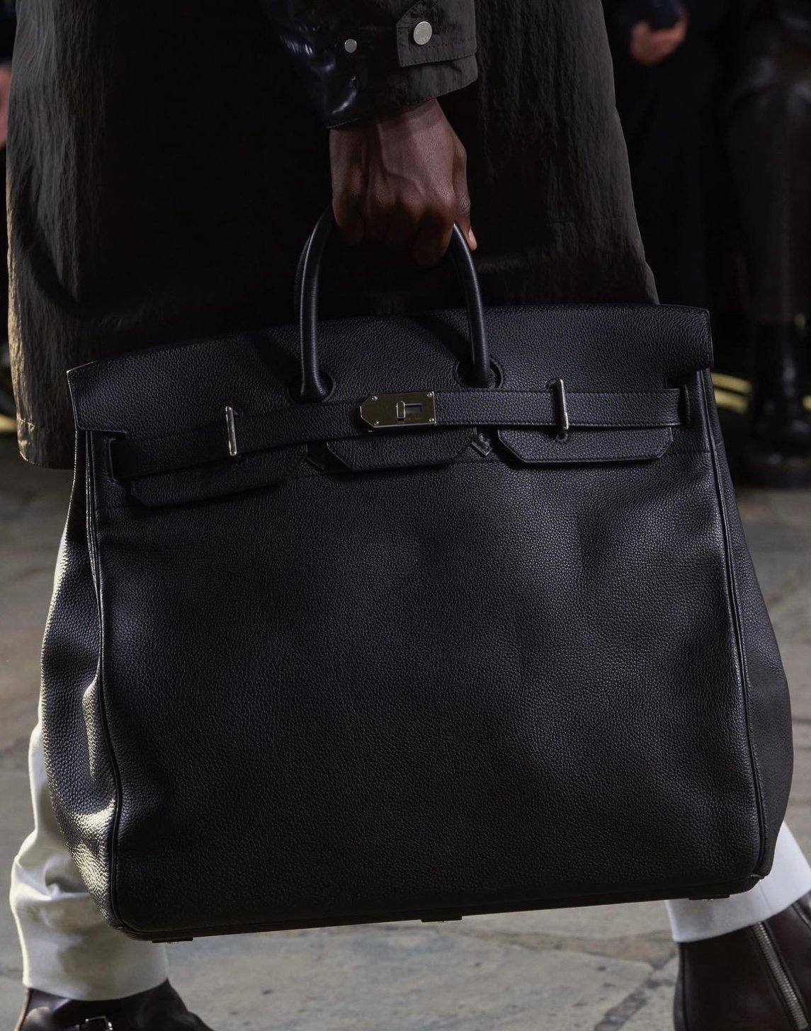 black hermes men bag