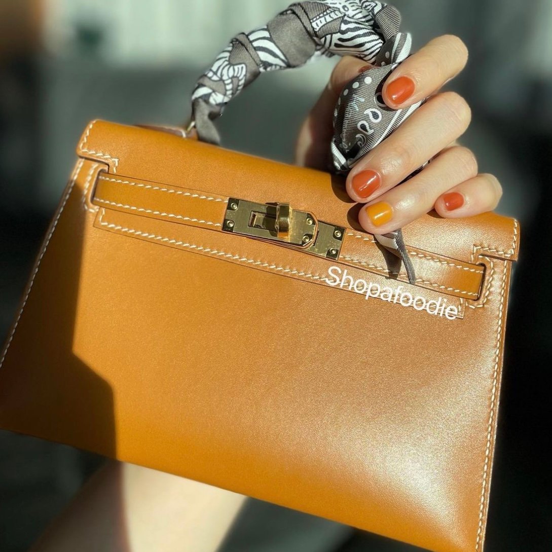 Color Match Up: Pantone's Take on Hermès Hues 2023 - PurseBop