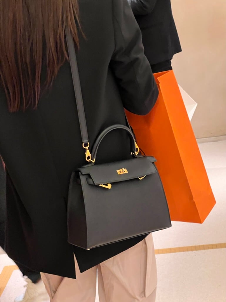 Hermès Handbag Street Style During PFW 2023 - PurseBop