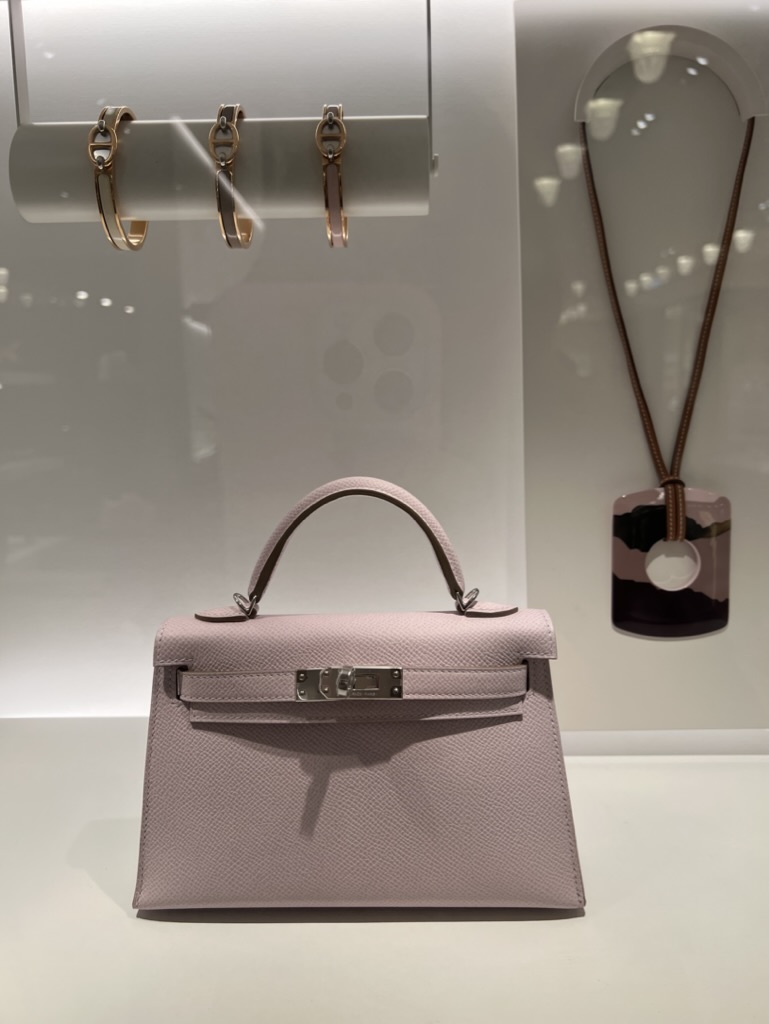 Hermès brought summer holiday vibes to Paris Fashion Week with pastel  colours and a contemporary take on Birkin's ancestor – the Haut à courroies  travel bag – for its menswear spring/summer 2023