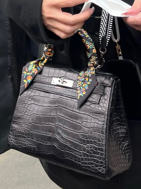 Hermès Handbag Street Style During PFW 2023 - PurseBop