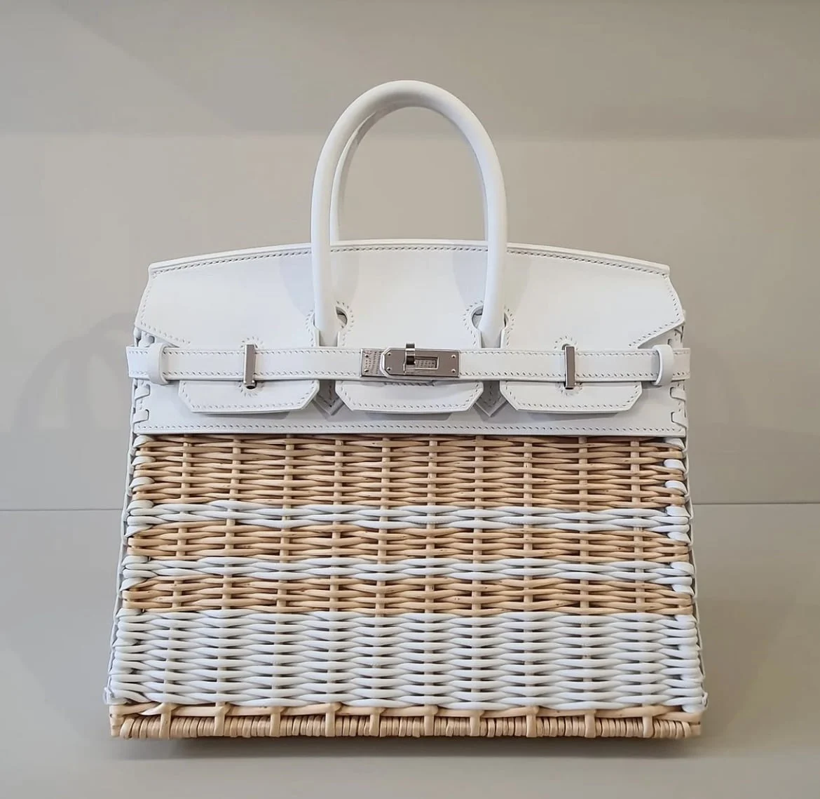 Craving Raffia for Summer? Look No Further Than Loewe - PurseBlog