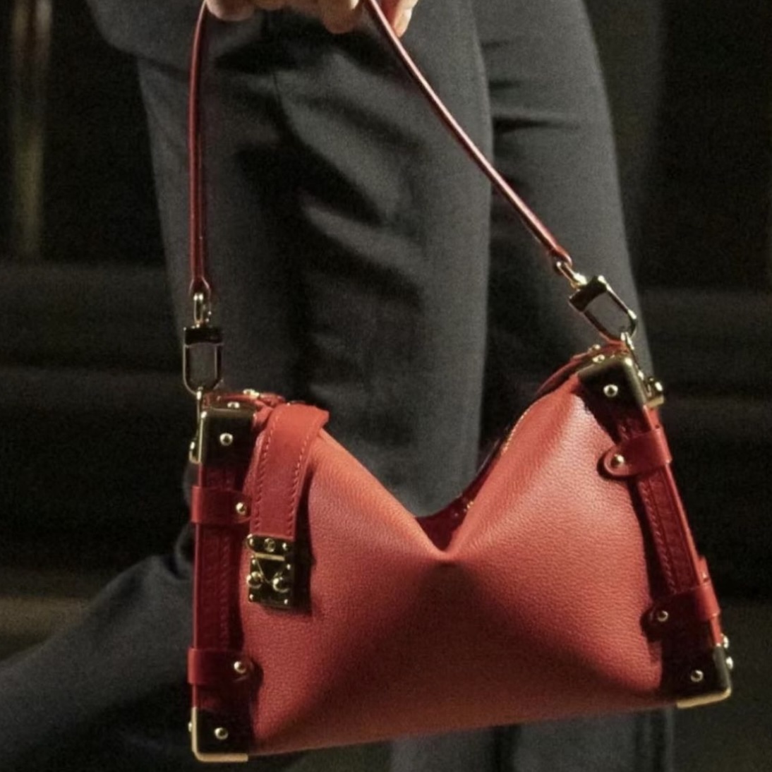 Big is the Name of the Game for Louis Vuitton's Spring 2023 Handbags -  PurseBop