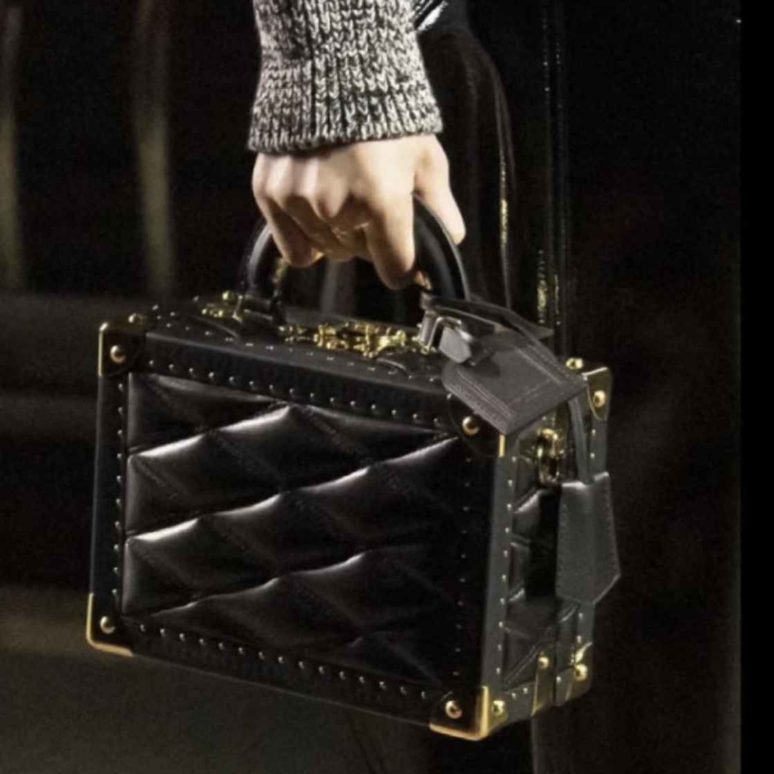 Big is the Name of the Game for Louis Vuitton's Spring 2023 Handbags -  PurseBop