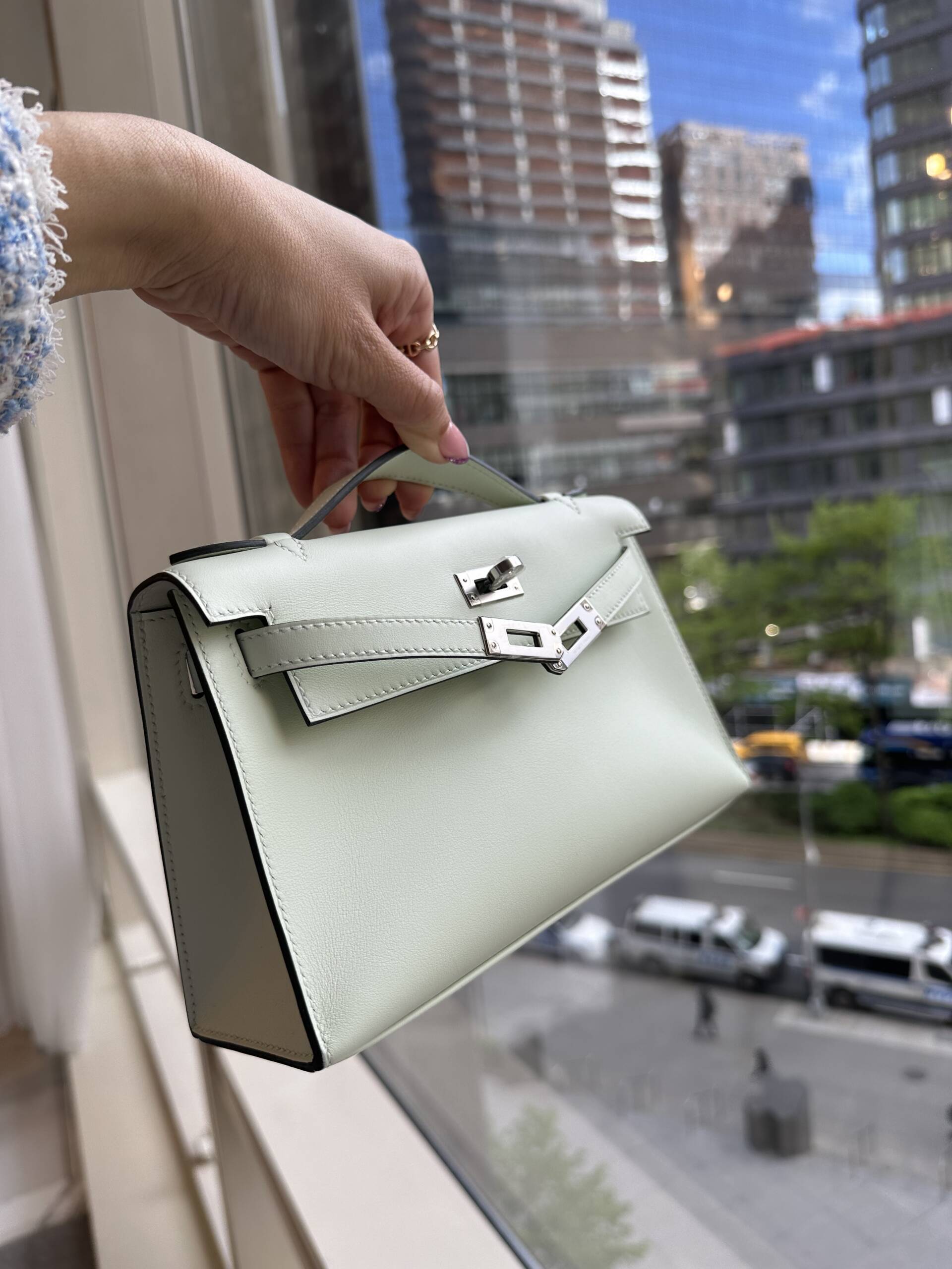 Hermès Reveal & Review: Would You Choose a Kelly Pochette or Kelly