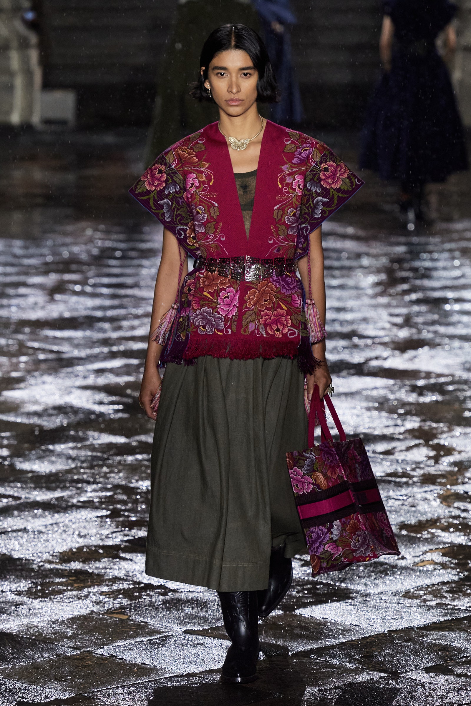 Dior's Mexico cruise show inspired by Frida Kahlo