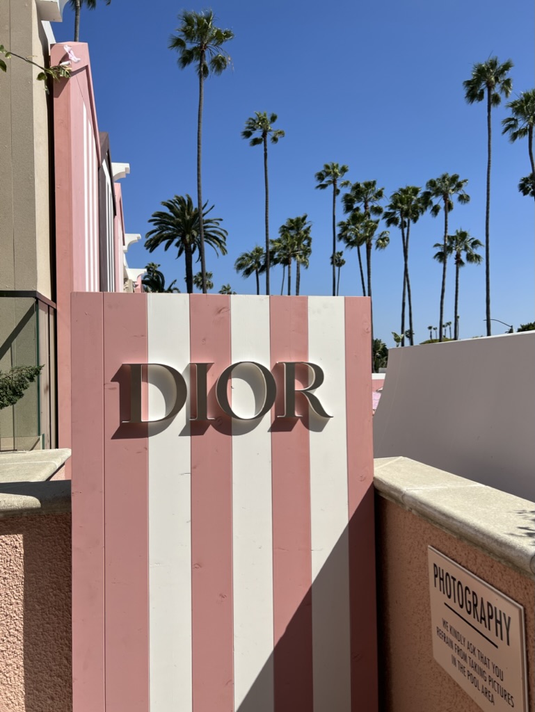 Dior flagship store in Beverly Hills: all-glass design - seele