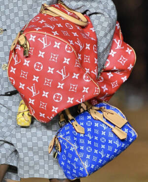 All About the Re-released LV GO-14 - PurseBop