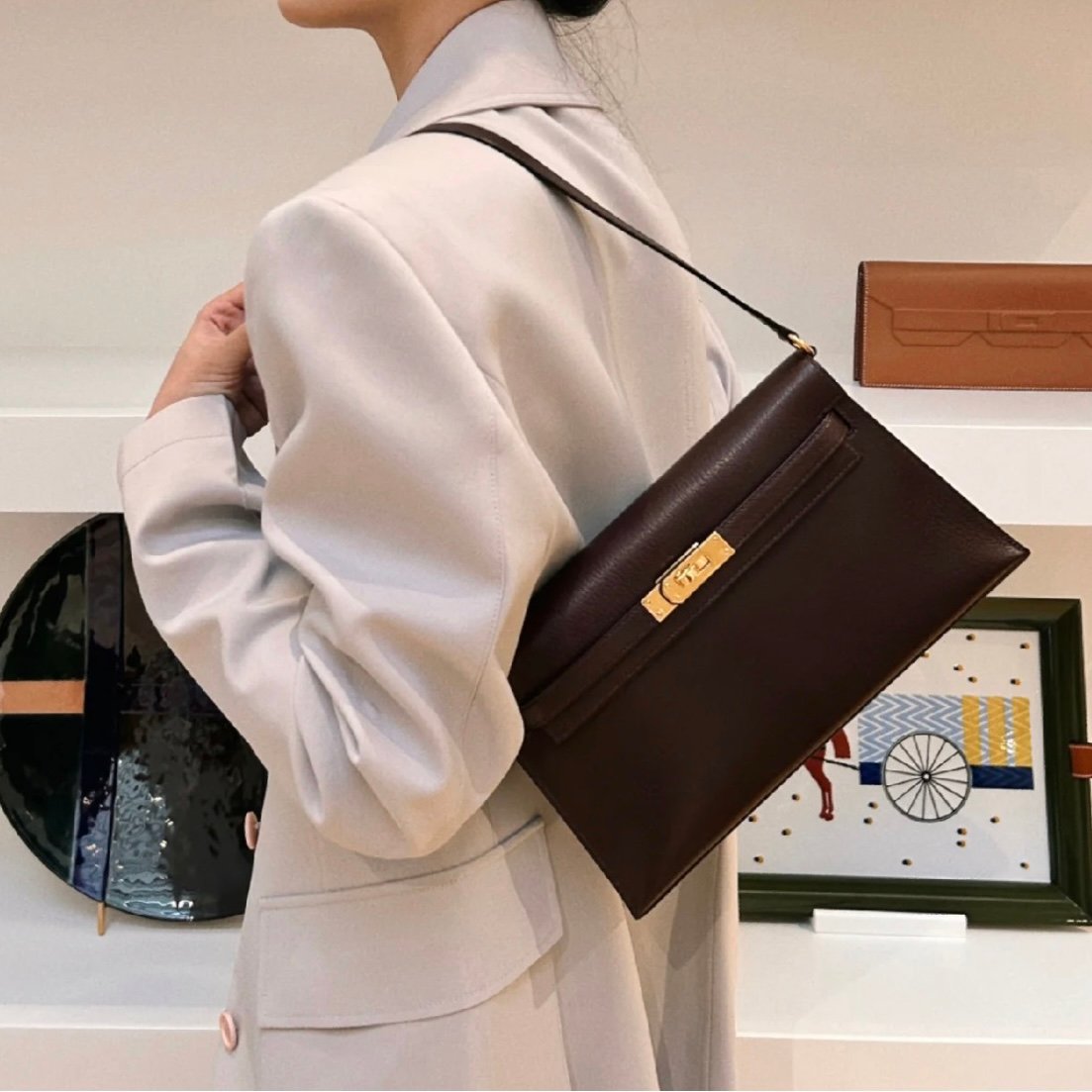 HERMÈS KELLY ELAN CLUTCH IN BLACK CHAMKILA LEATHER – VS Lifestyles