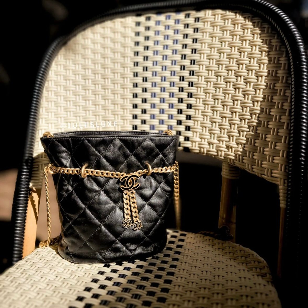 seats for chanel and hermes bags