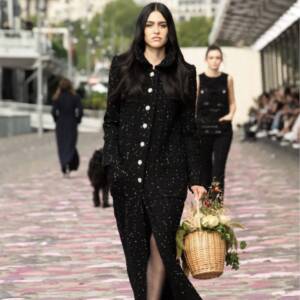 chanel haute couture 2024 handbags | chanel haute couture 2024 bags | chanel haute couture 2024 basket | chanel raffia bag | chanel picnic bag | chanel straw bag