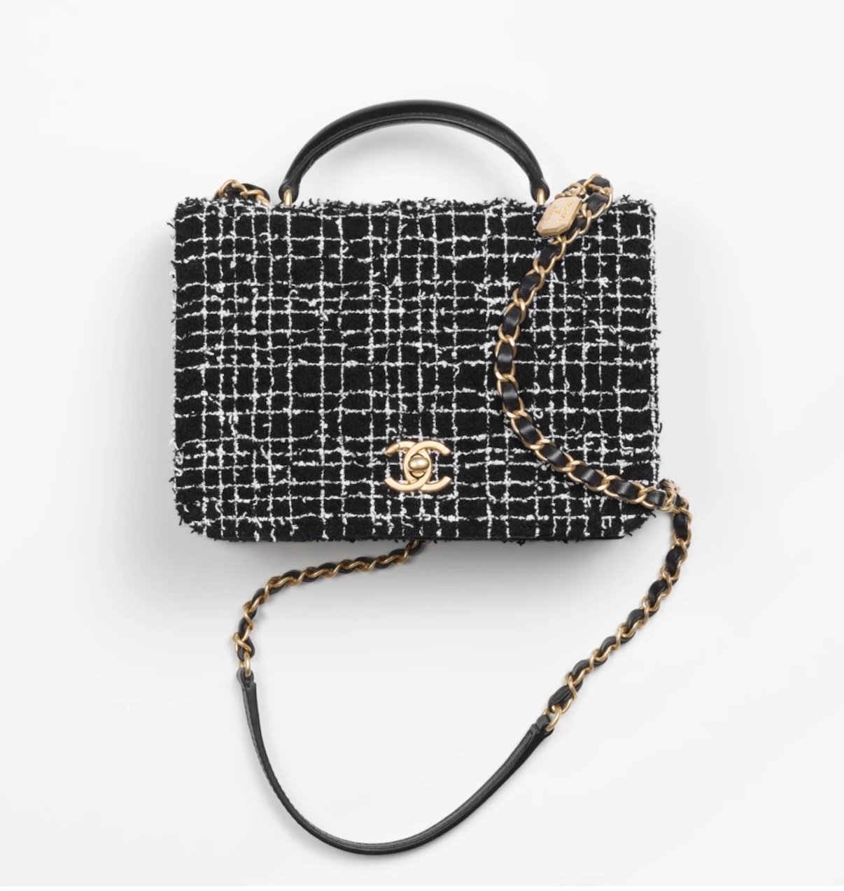 Chanel Pre-Fall/Winter 2023/24 Handbags Are Here - PurseBop