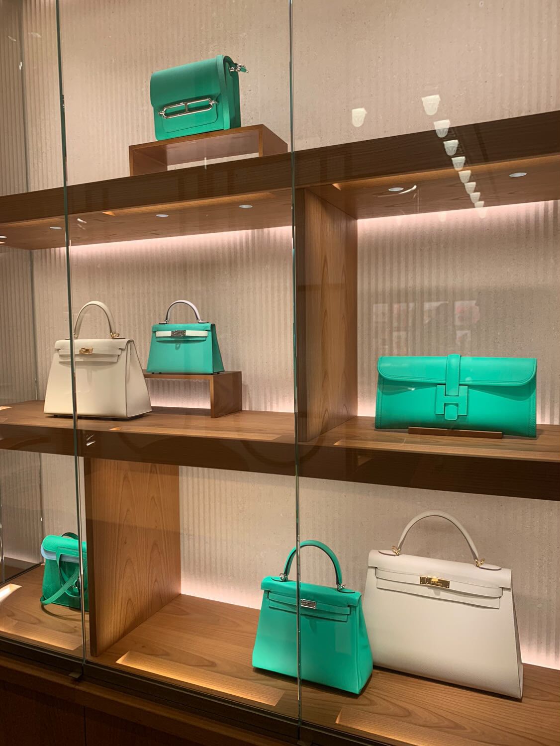 Can You Purchase a Bag Offered to the Person with the Hermès Appointment If  They Refuse It?