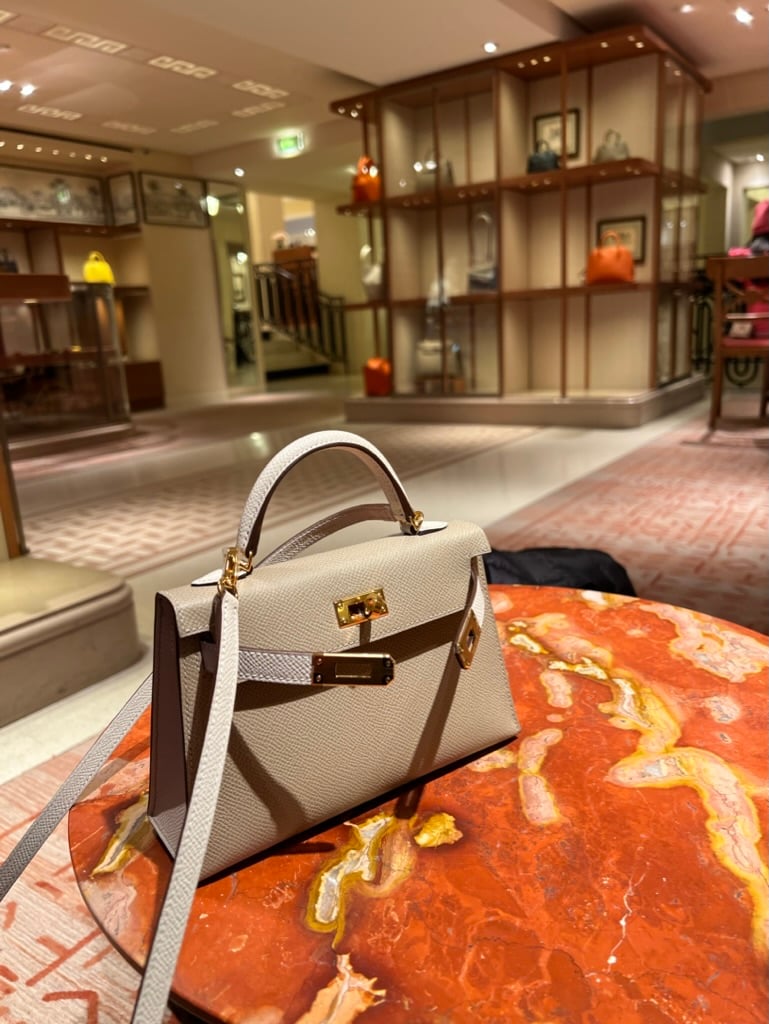 Dear PurseBop: Where Should I Shop In Paris for My First Luxury Handbag? -  PurseBop