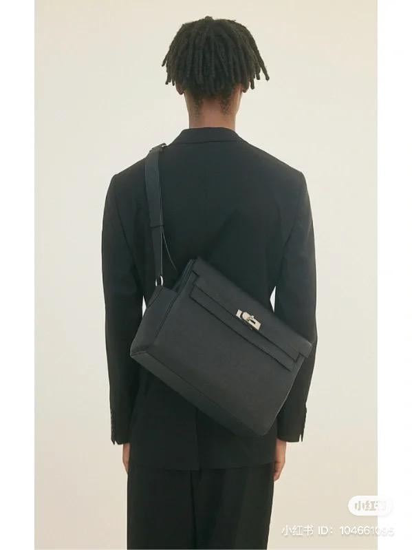 The New Hermès Kelly Messenger Bag is Here - PurseBop in 2023