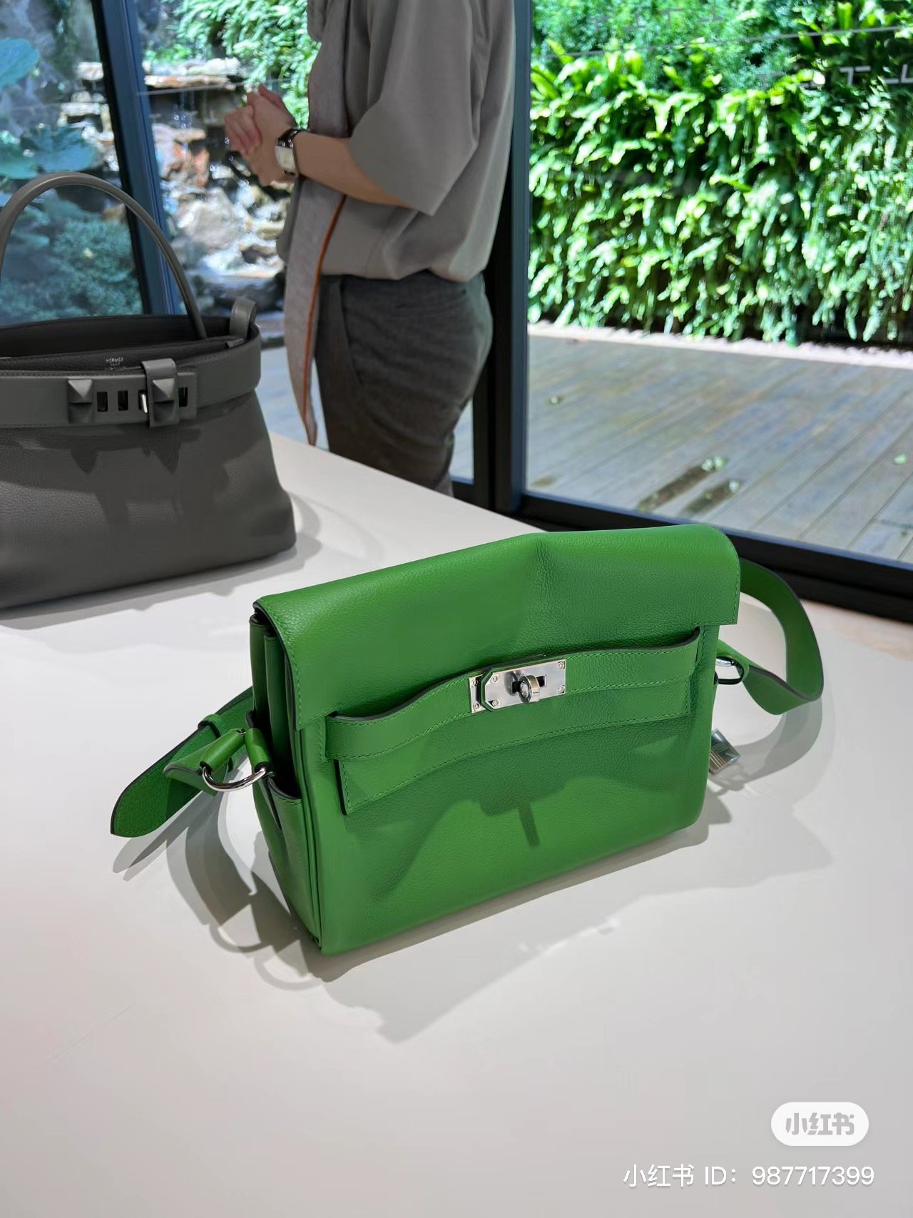 The New Hermès Kelly Messenger Bag is Here - PurseBop