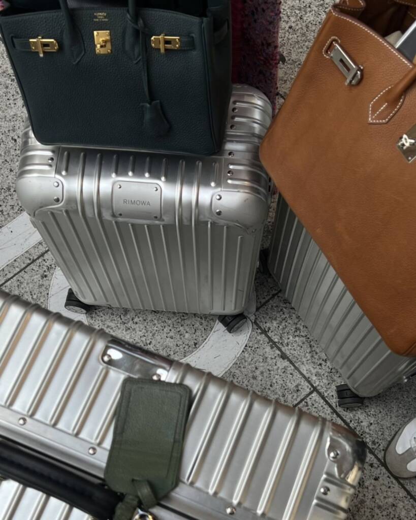 Four Important Tips Safeguard Your Carry-On Luxury Luggage - PurseBop