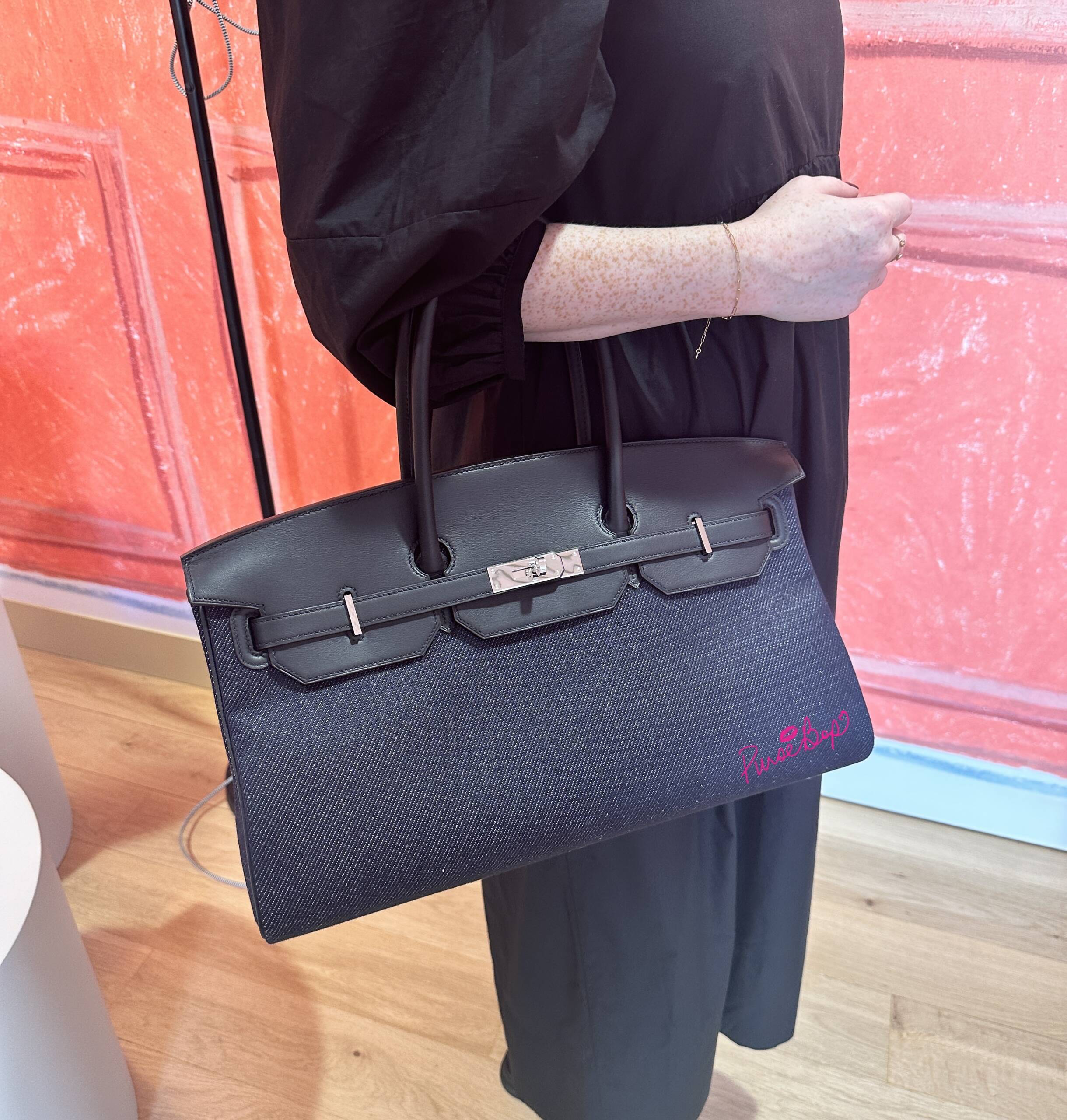 First Look at the New Hermès 'In the Loop' Bag - PurseBop