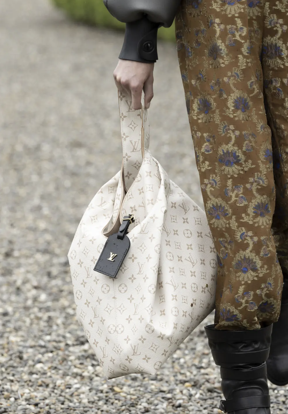 Louis Vuitton Pre-Fall Collection Bags Walk a Bridge in Korea - PurseBop