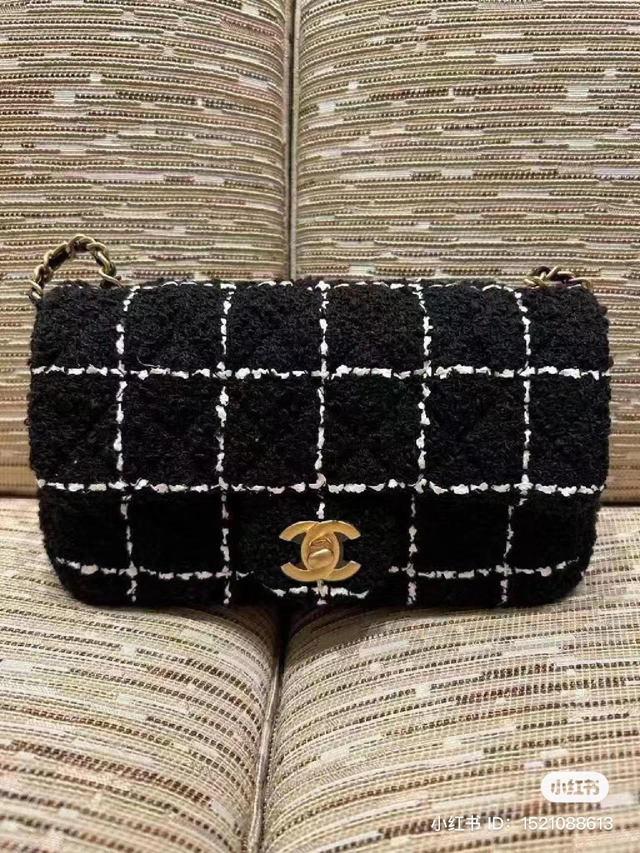 Chanel 23k pearl crush mini rectangle flap bag, Luxury, Bags