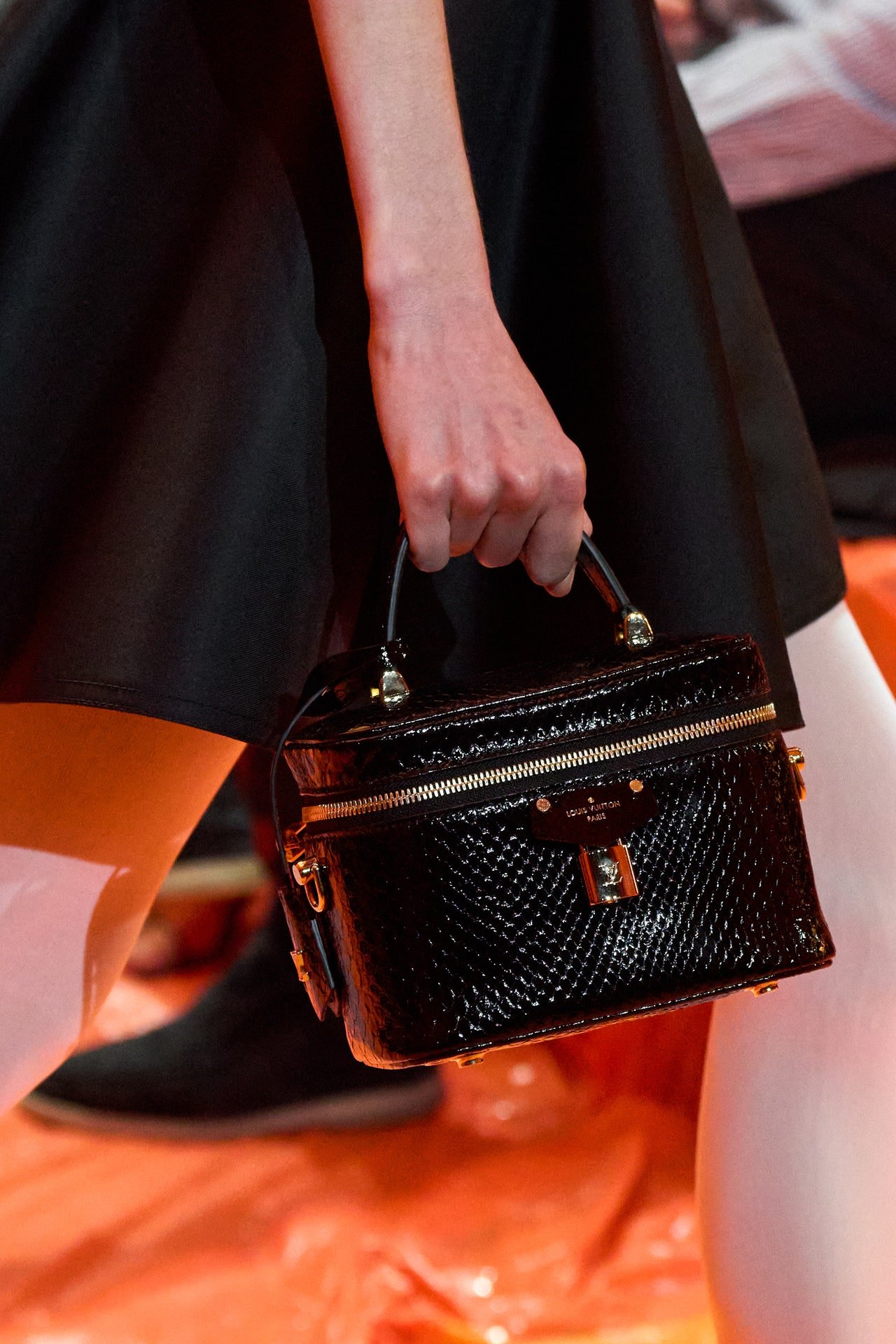Louis Vuitton Black LV bag, All black outfits, Paris