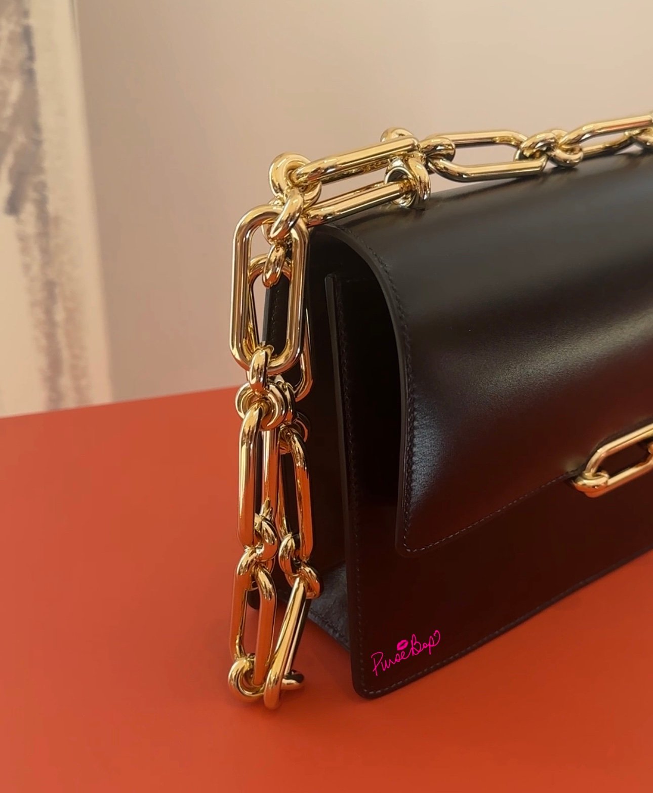 First Look at the New Hermès 'In the Loop' Bag - PurseBop