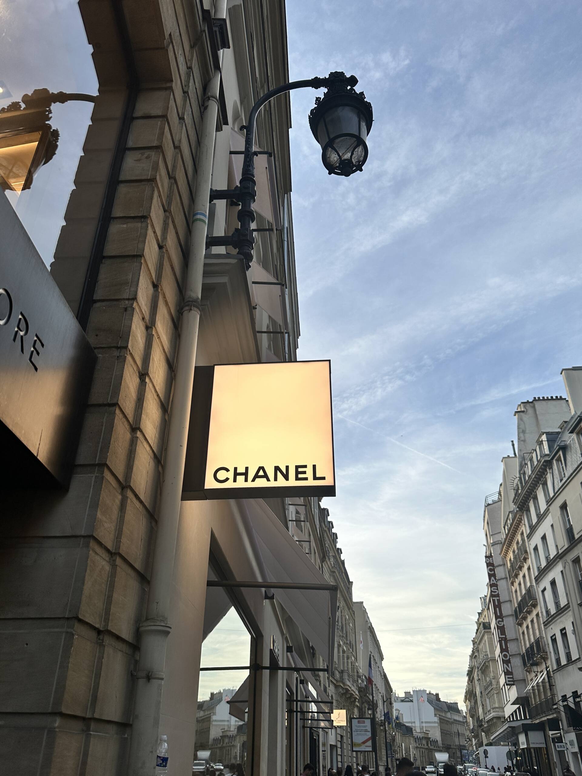 Chanel boutique at 21 Rue du Faubourg Saint-Honoré. 