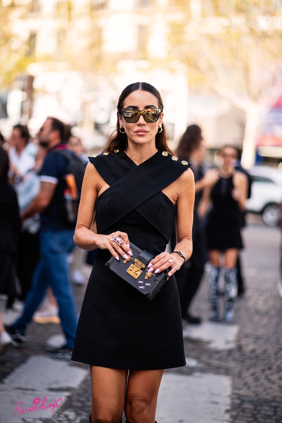 Louis Vuitton Black LV bag, All black outfits, Paris