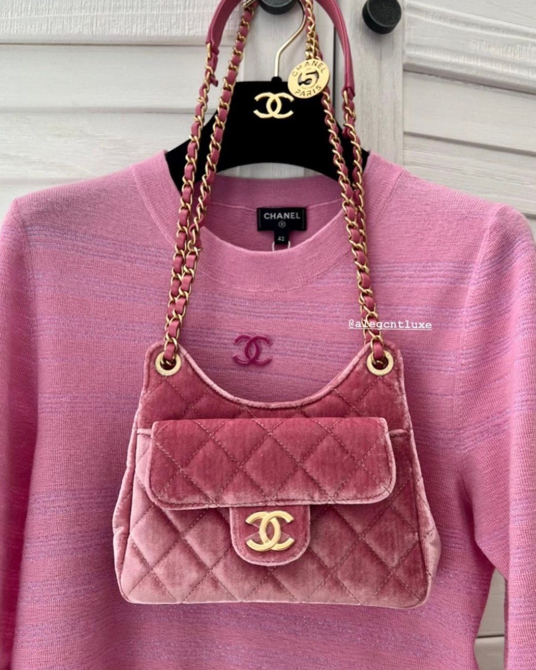 Chanel Pearl Crush - 12 For Sale on 1stDibs
