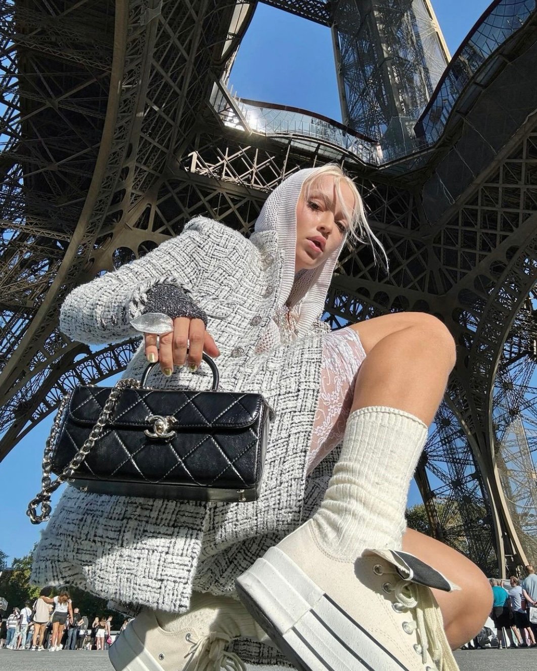 Everything You Need to Know About the Chanel 22 Bag - PurseBop