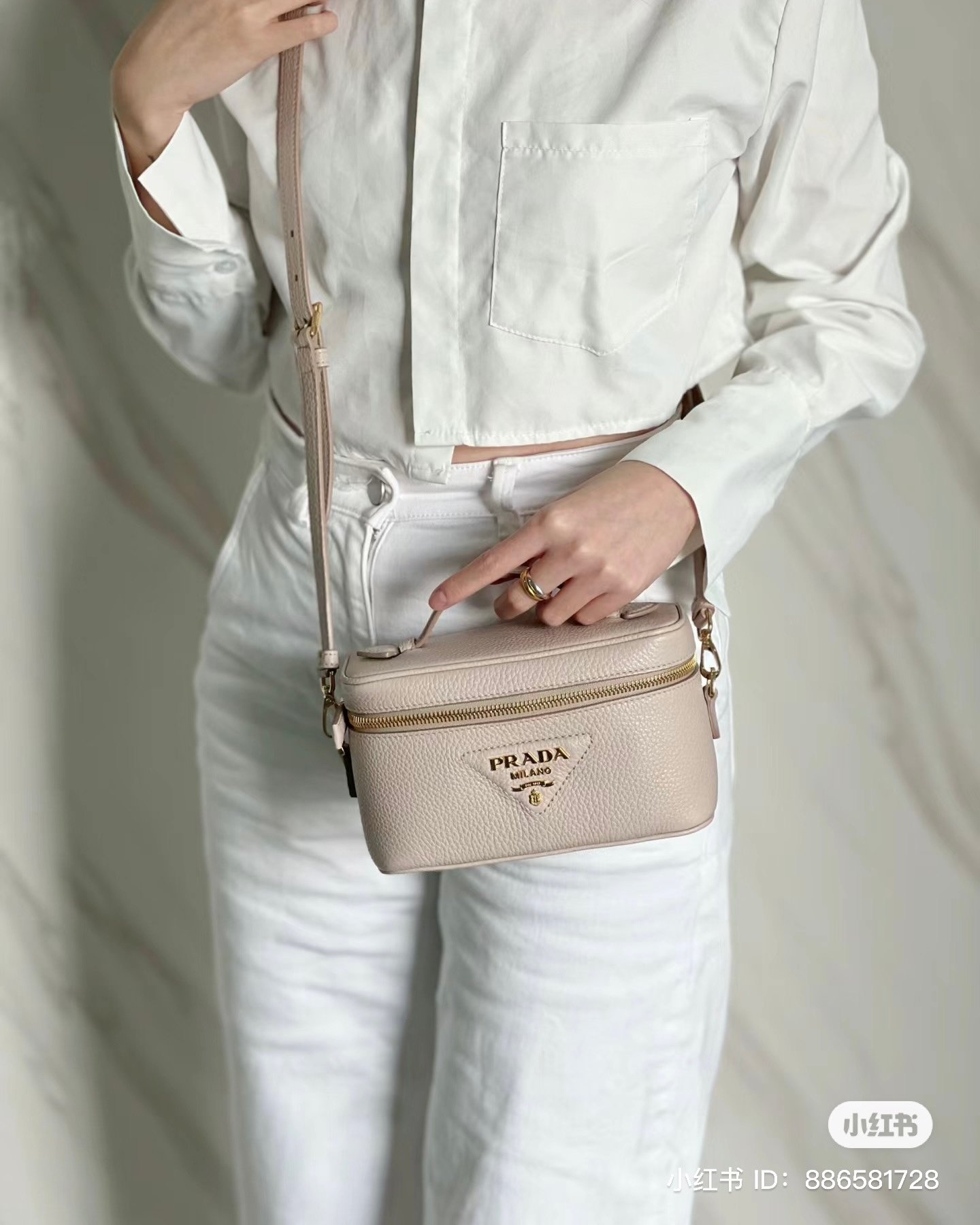 Chic Vanity Bags That Go Beyond Travel PurseBop