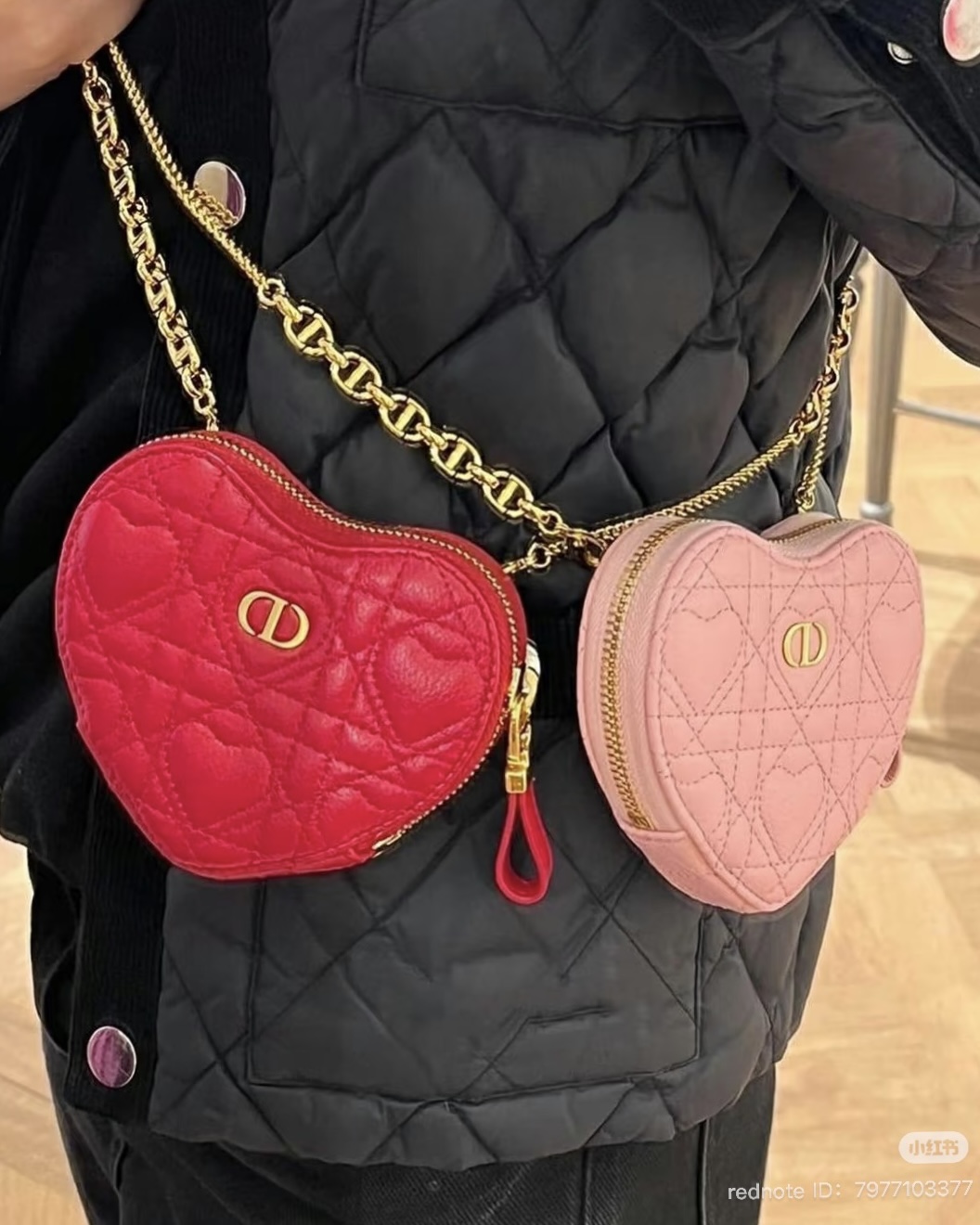 Dior Dioramour Caro Heart Pouch Red Pink 