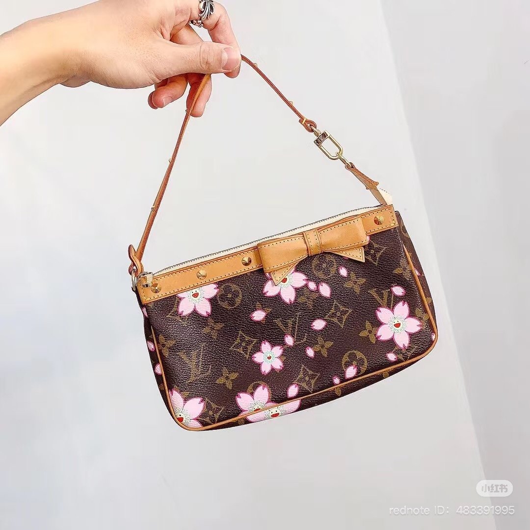 louis vuitton murakami cherry blossom 2003 pochette